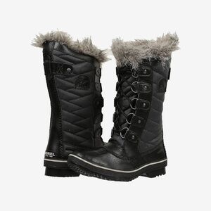 SOREL Joan of Arctic 
Snow Boots Black Dove and Gray